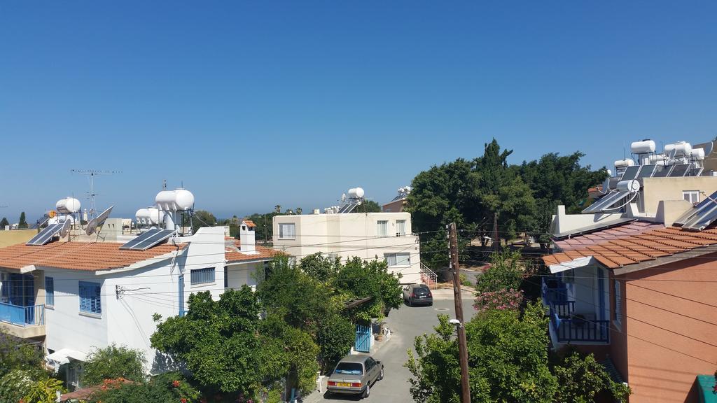 Faneromeni Court Apartment Paphos ภายนอก รูปภาพ